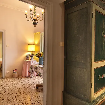 Fiorita Bed & Breakfast 3*